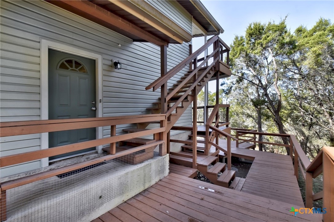 1070 Quail Drive , Canyon Lake, TX, 78133 | 570872 | Realty Texas LLC