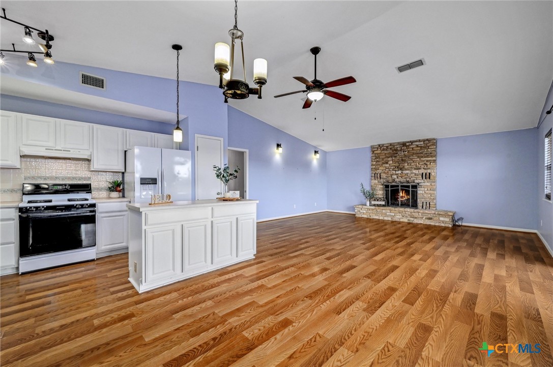 1070 Quail Drive , Canyon Lake, TX, 78133 | 570872 | Realty Texas LLC