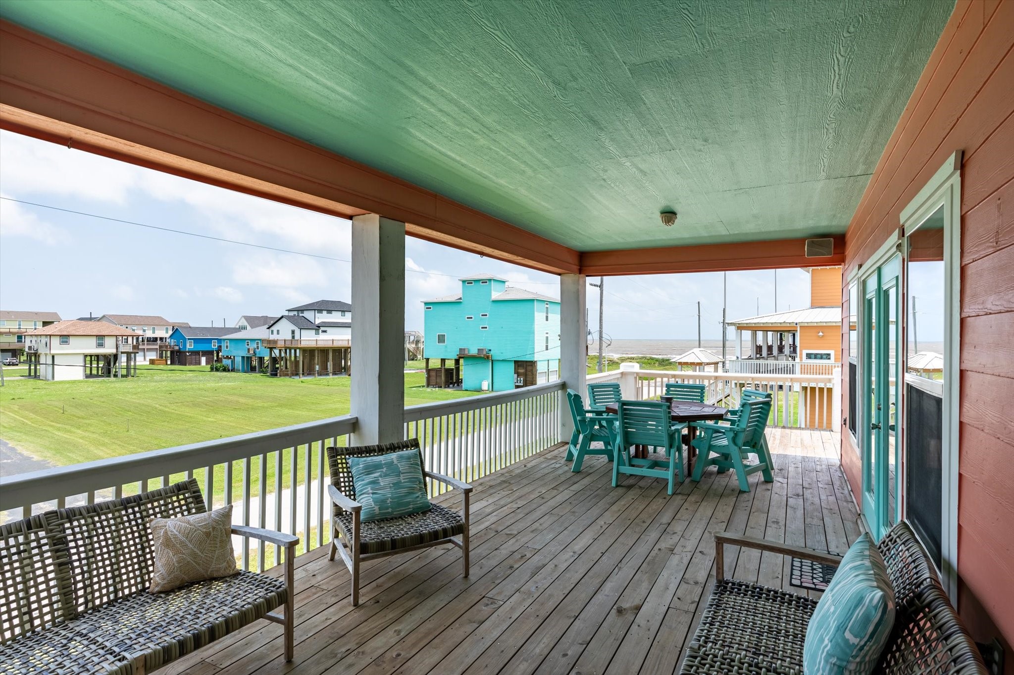 809 Westview , Crystal Beach, TX, 77650 | 10593298 | Realty Texas LLC