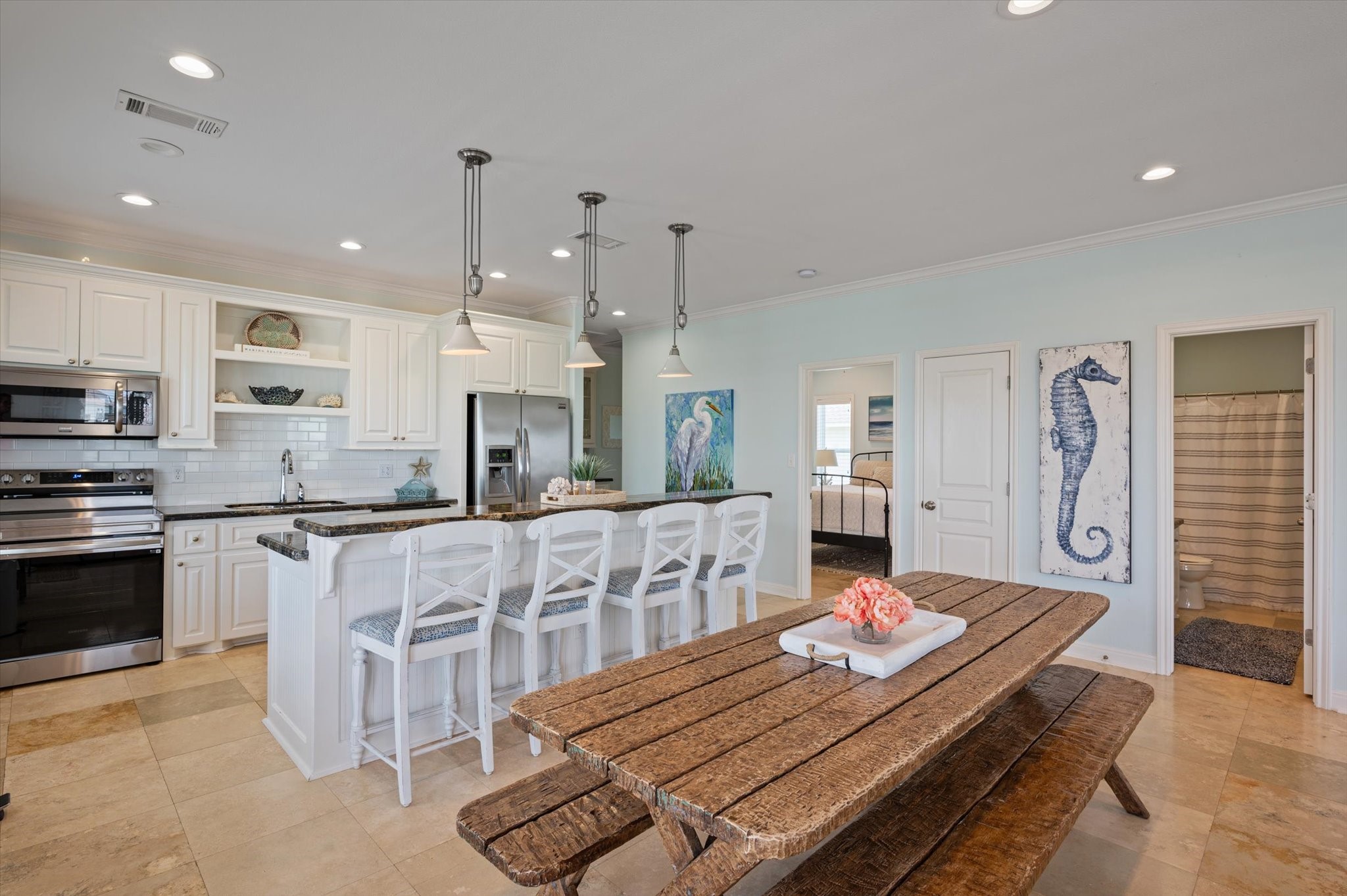 809 Westview , Crystal Beach, TX, 77650 | 10593298 | Realty Texas LLC