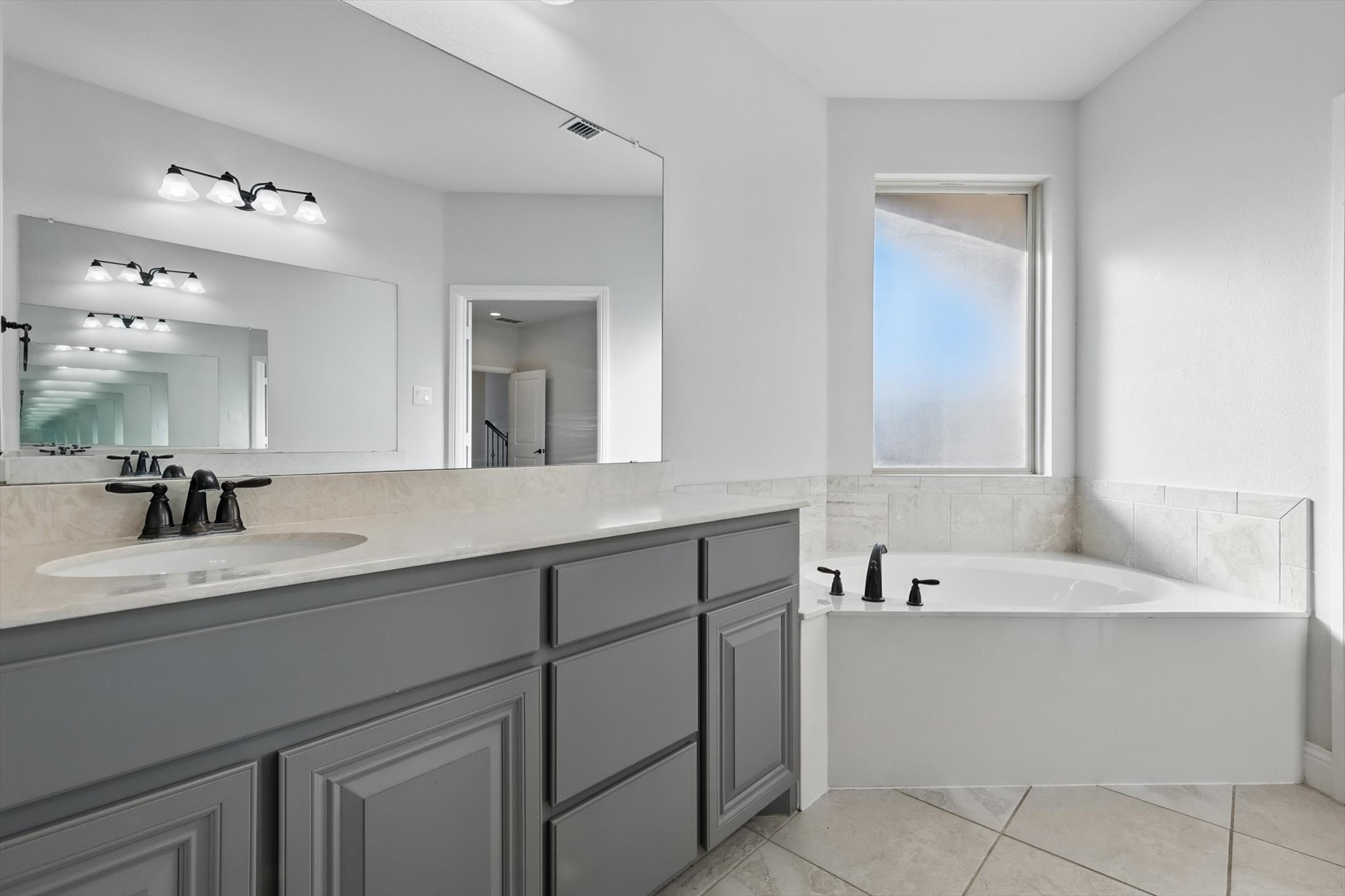 900 Boardwalk Way , Argyle, TX, 76226 | 20863275 | Realty Texas LLC