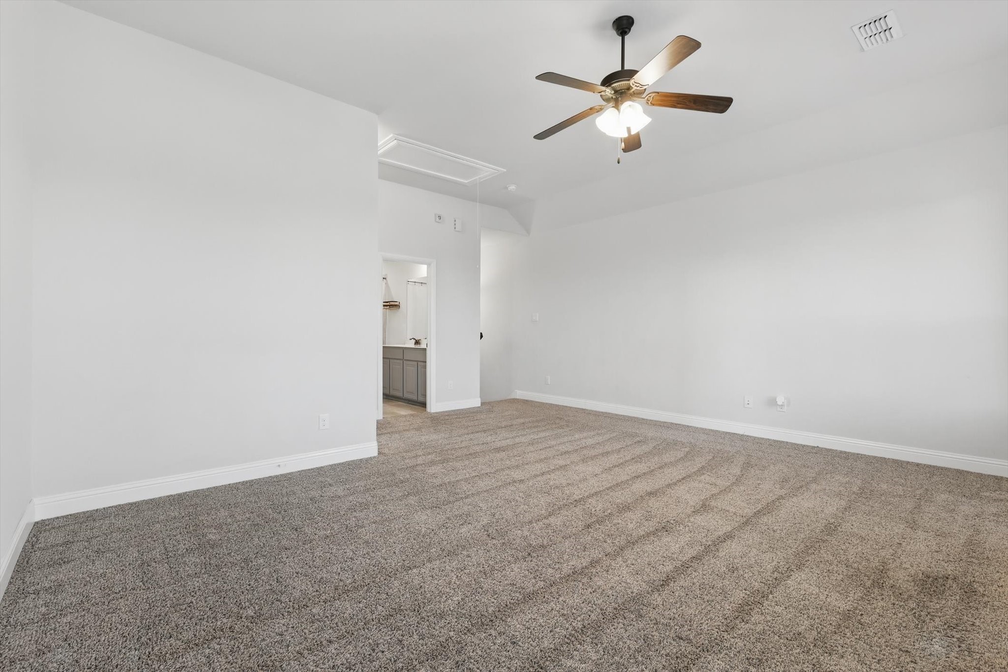 900 Boardwalk Way , Argyle, TX, 76226 | 20863275 | Realty Texas LLC
