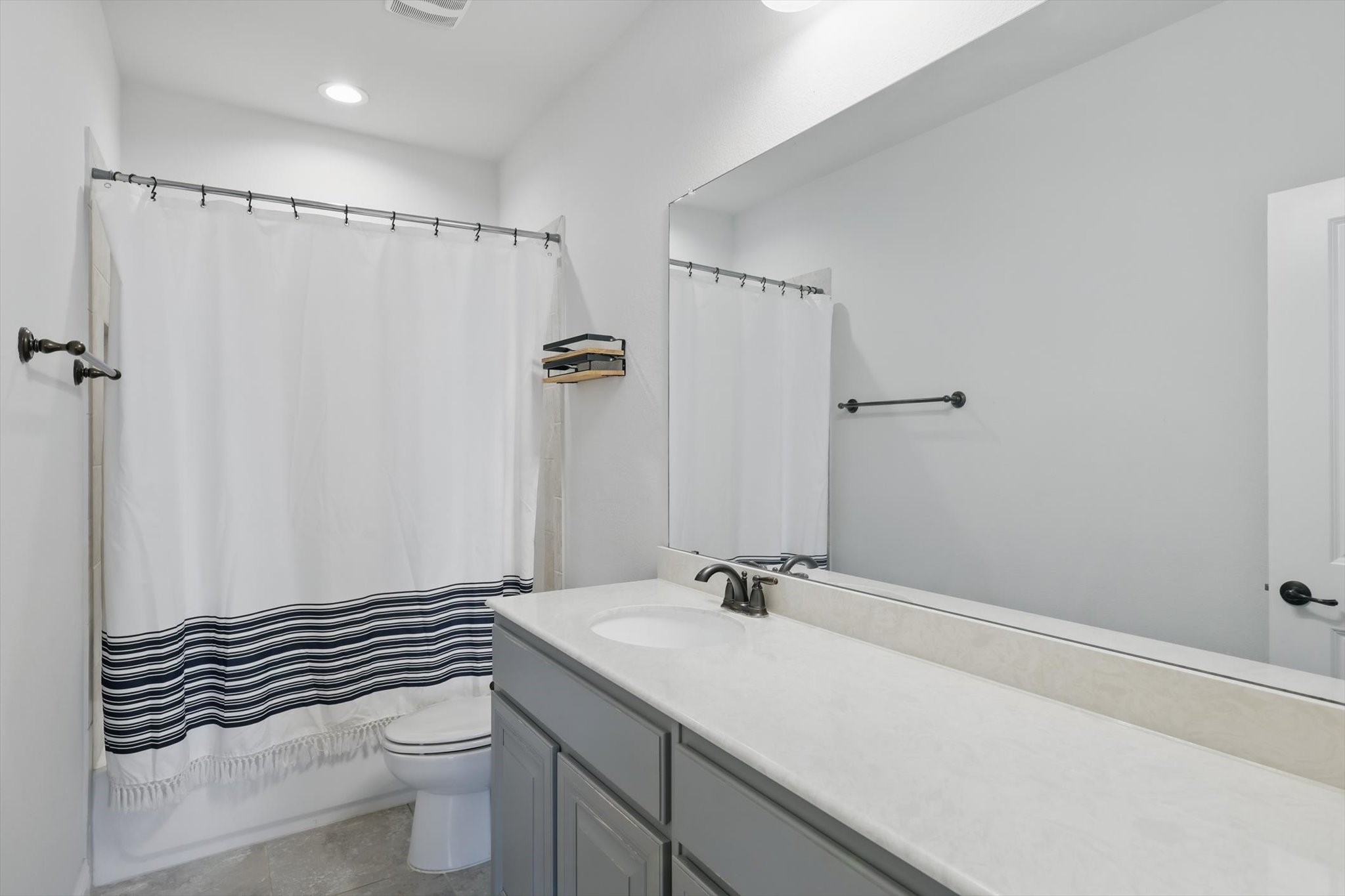 900 Boardwalk Way , Argyle, TX, 76226 | 20863275 | Realty Texas LLC