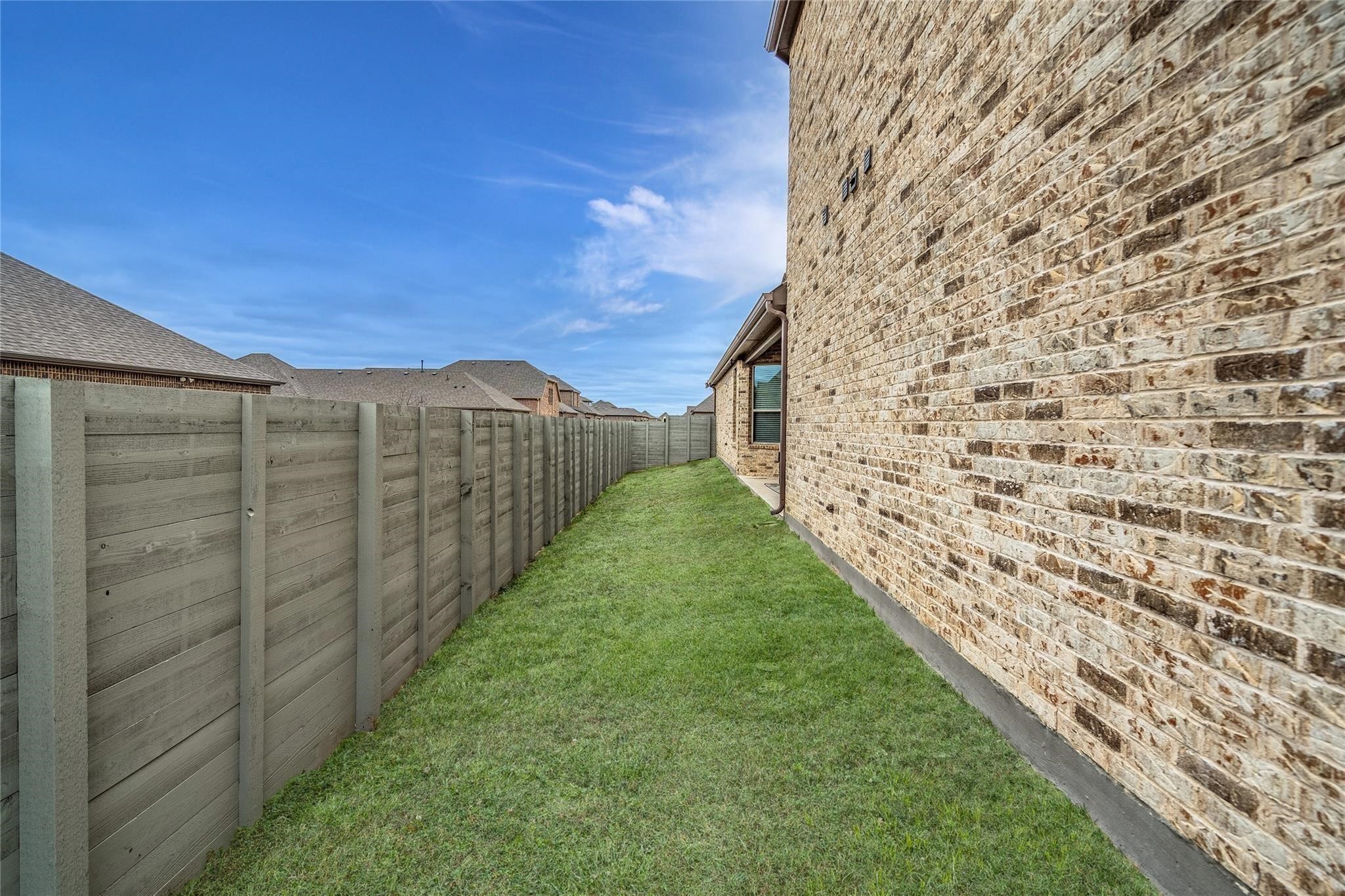 900 Boardwalk Way , Argyle, TX, 76226 | 20863275 | Realty Texas LLC