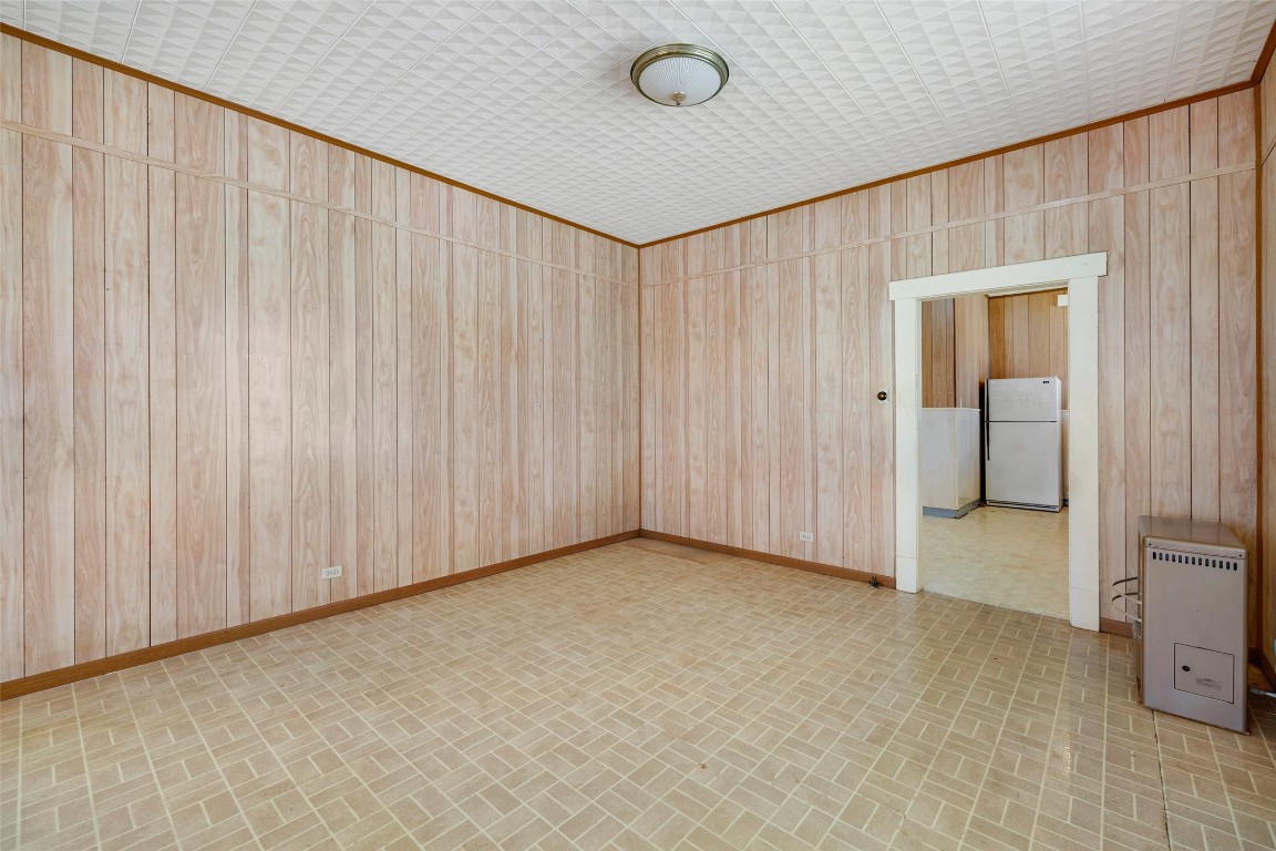 303 Vernon Street , Taylor, TX, 76574 | 3575853 | Realty Texas LLC