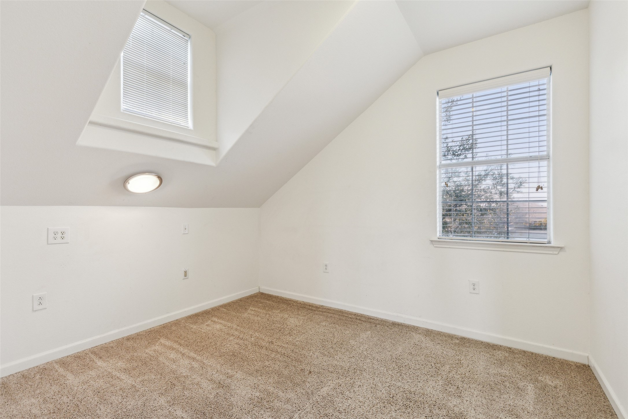11691 Hill Country Circle , Ponder, TX, 76259 | 20862483 | Realty Texas LLC