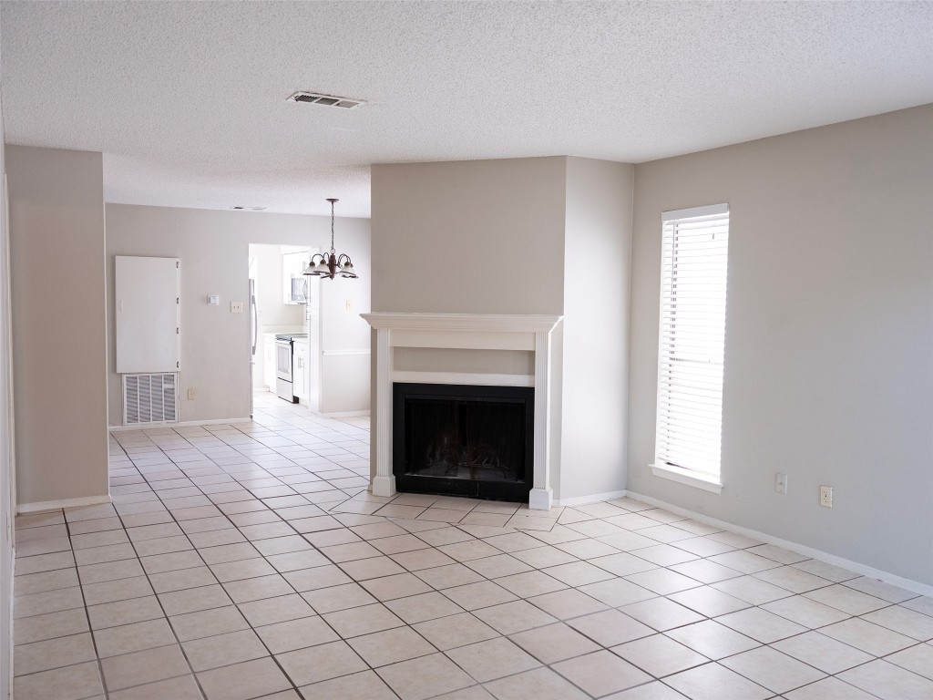 1903 W Loop B , Austin, TX, 78758 | 3523152 | Realty Texas LLC