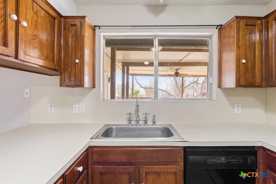 1706 Gatlinburg Drive , Pflugerville, TX, 78660 | 571783 | Realty Texas LLC