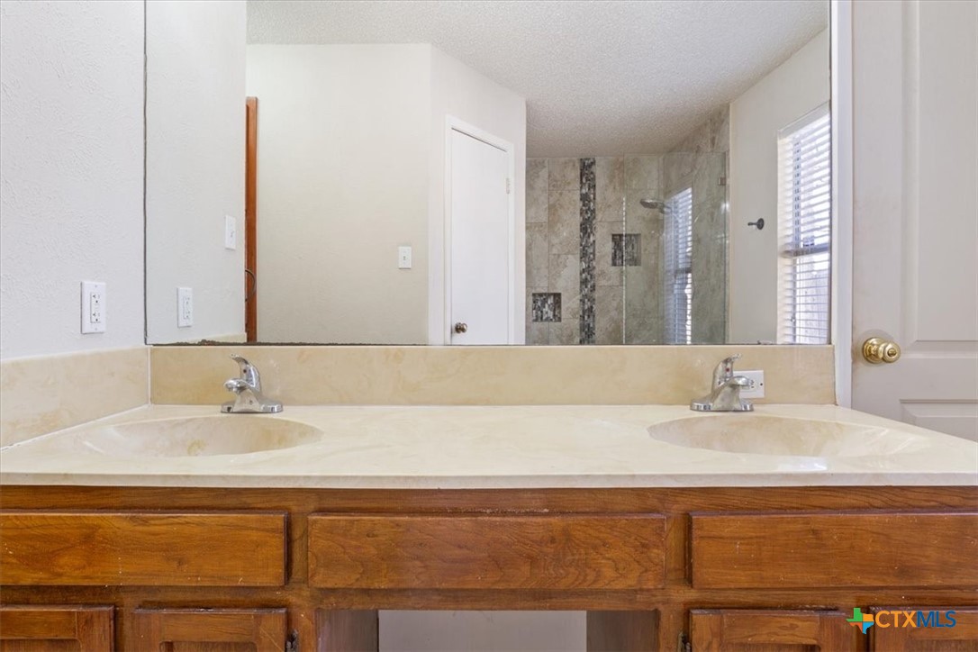 1706 Gatlinburg Drive , Pflugerville, TX, 78660 | 571783 | Realty Texas LLC