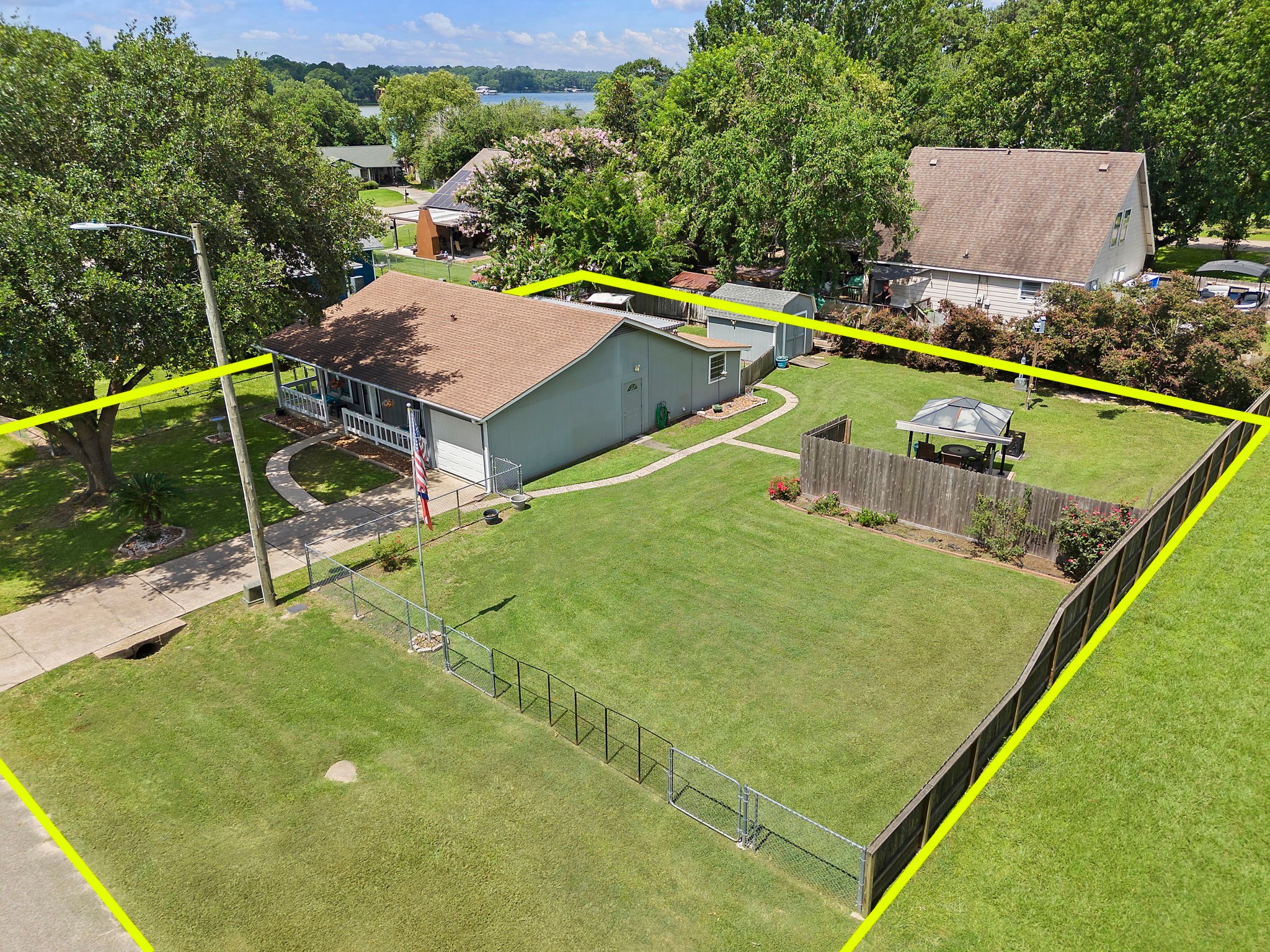 15236 Starboard Drive , Willis, TX, 77318 | 60501483 | Realty Texas LLC