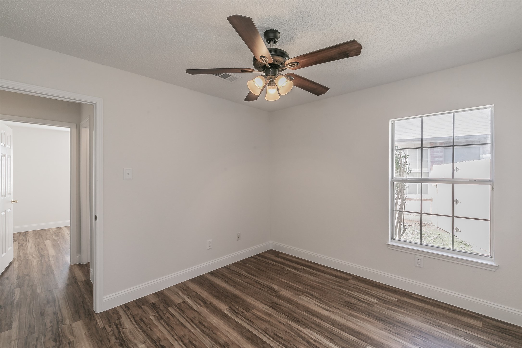 709 Mill Branch Drive , Garland, TX, 75040 | 20861813 | Realty Texas LLC