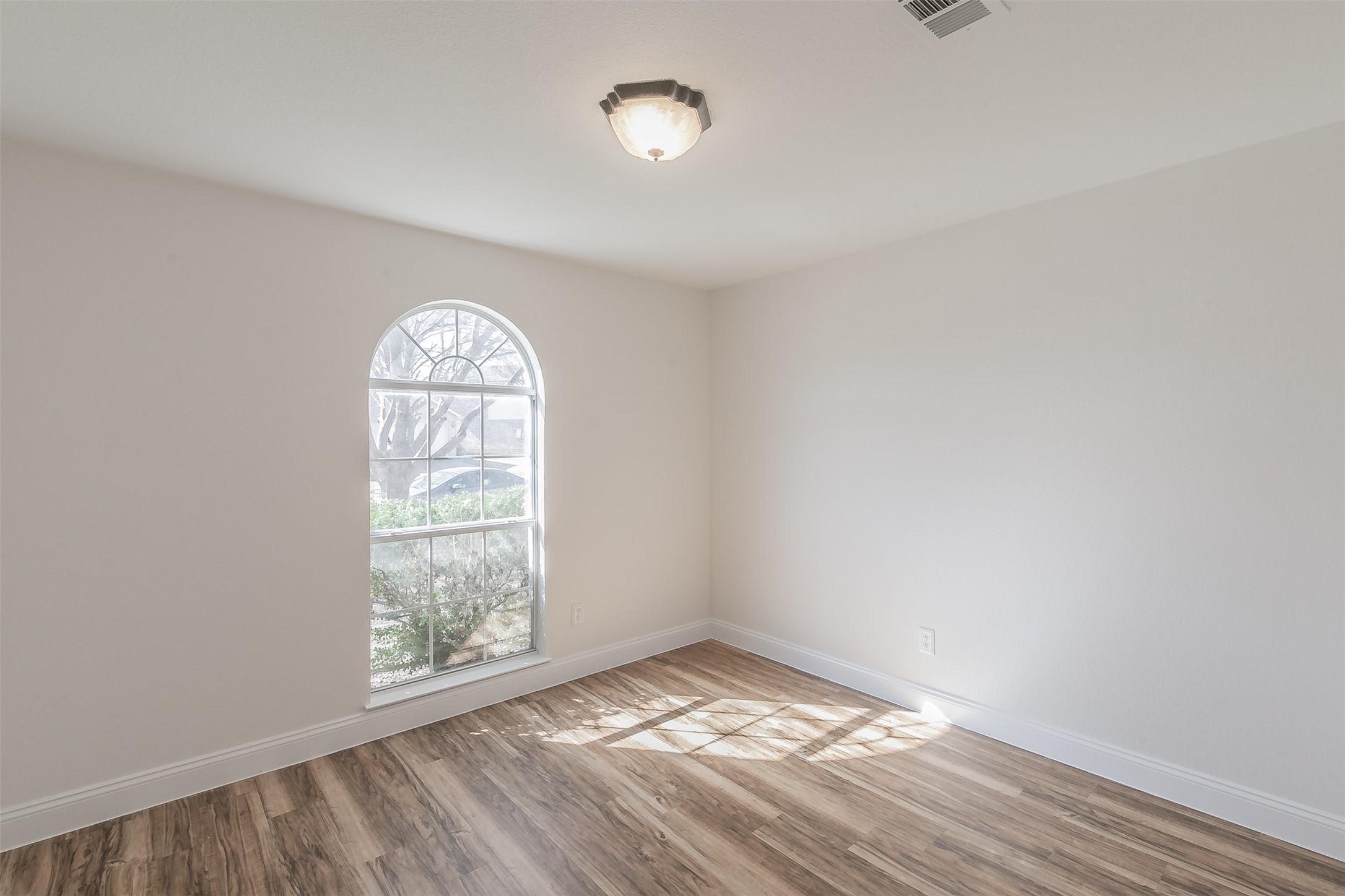 709 Mill Branch Drive , Garland, TX, 75040 | 20861813 | Realty Texas LLC