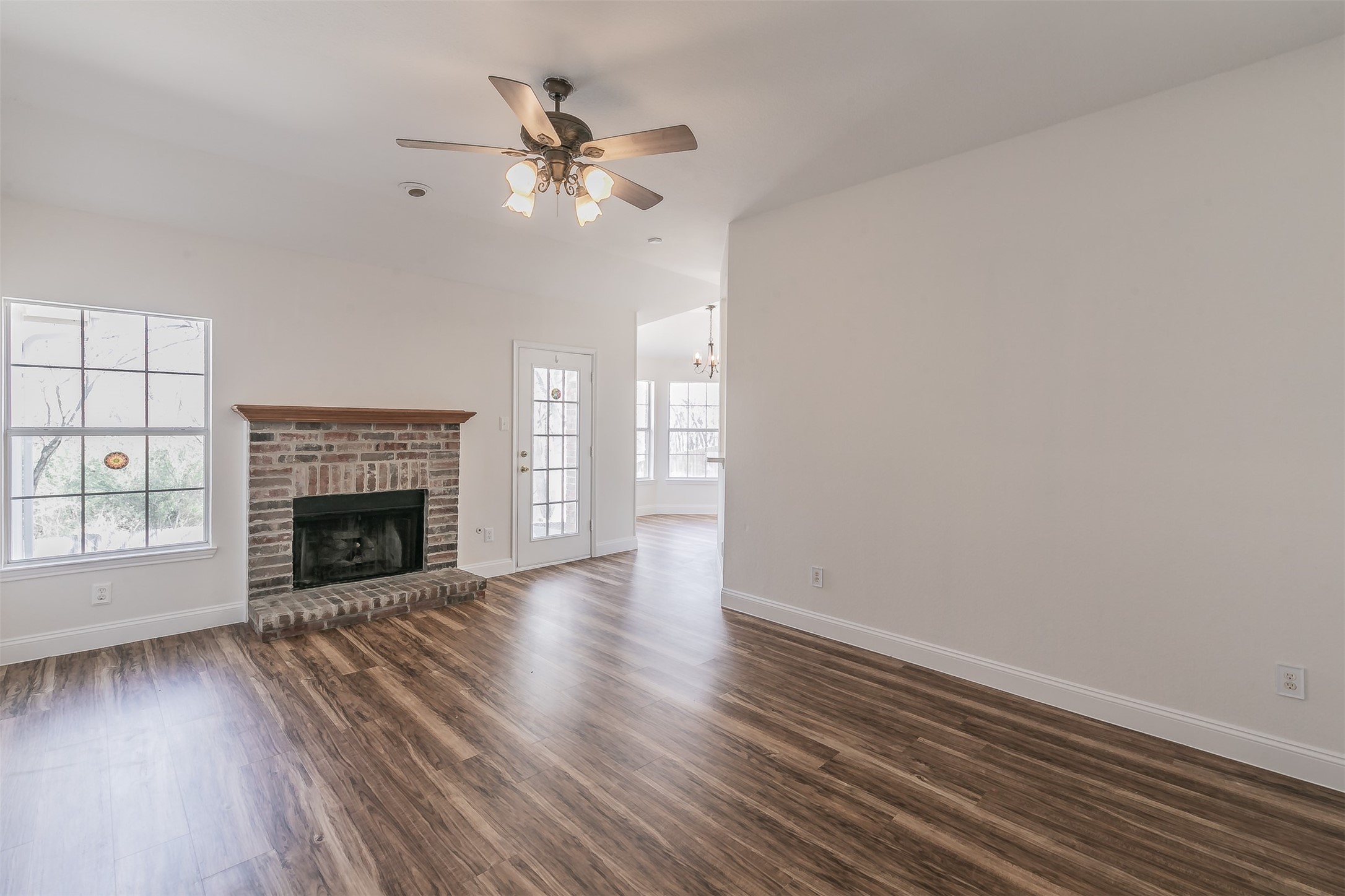 709 Mill Branch Drive , Garland, TX, 75040 | 20861813 | Realty Texas LLC