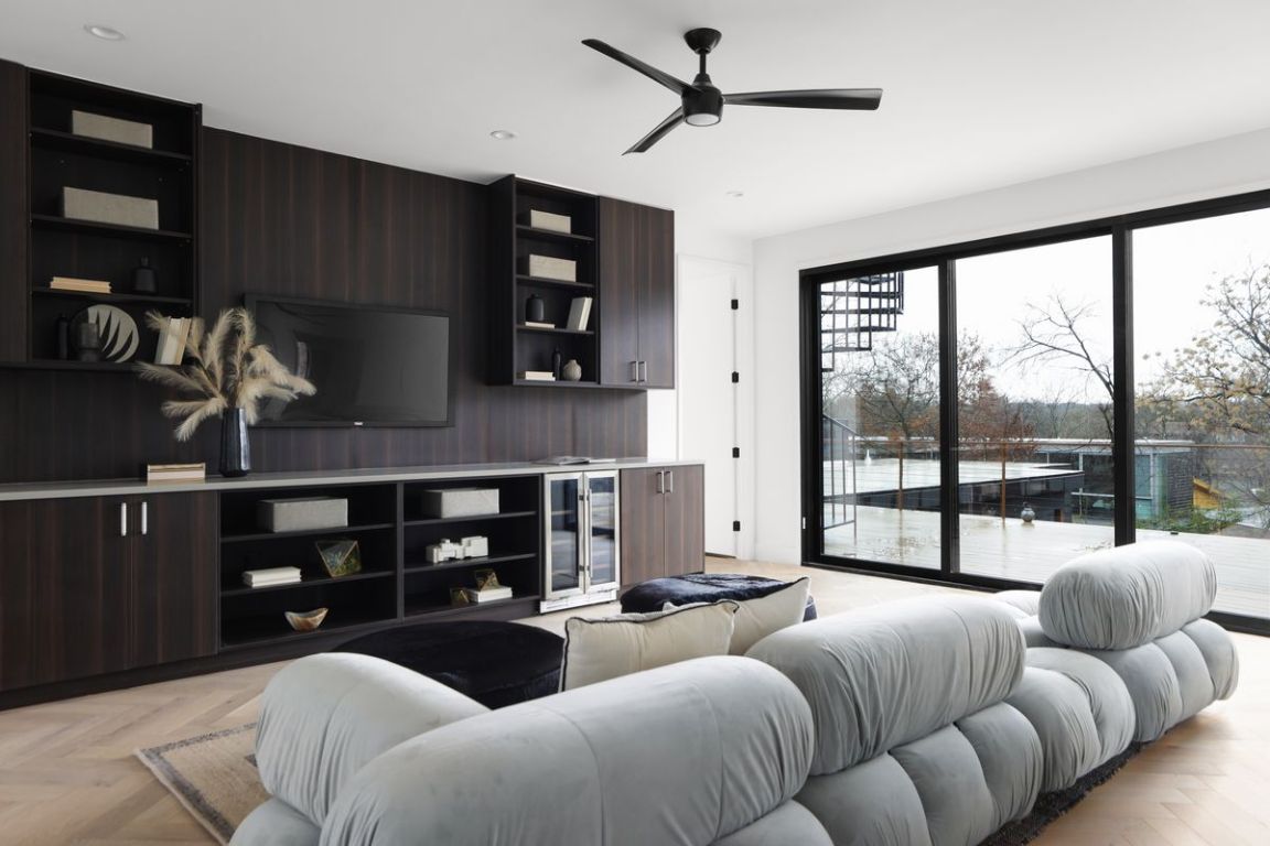 1704 Newton Street , Austin, TX, 78704 | 2550478 | Realty Texas LLC