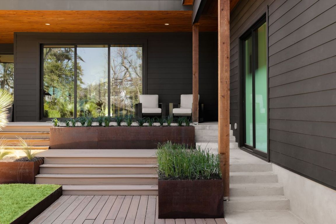 1704 Newton Street , Austin, TX, 78704 | 2550478 | Realty Texas LLC
