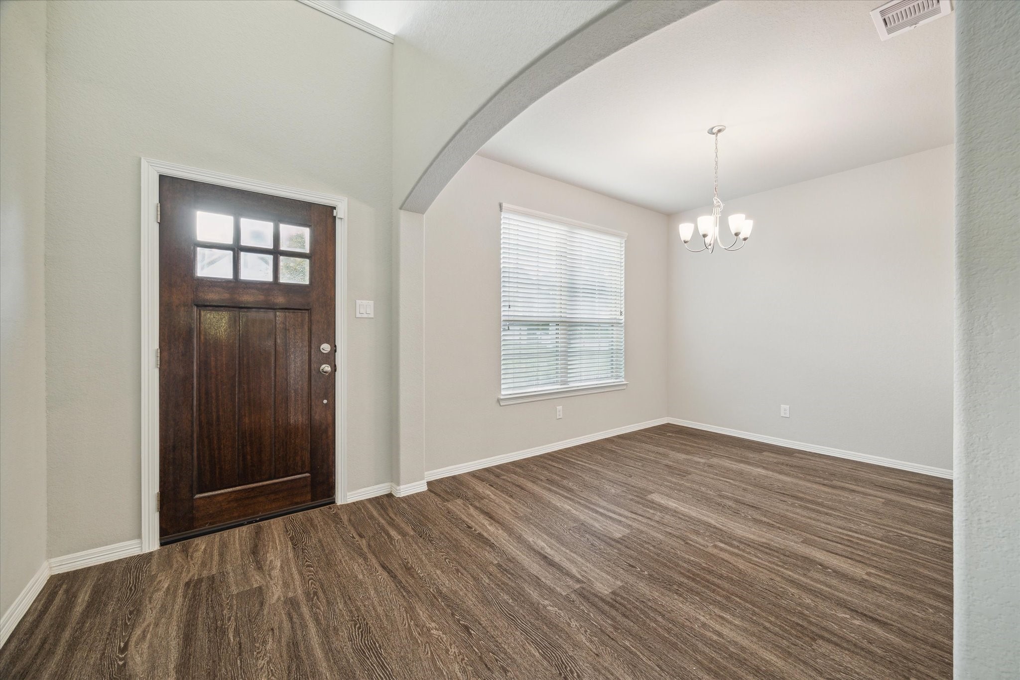 2013 Brookmont Drive , Conroe, TX, 77301 | 14631757 | Realty Texas LLC