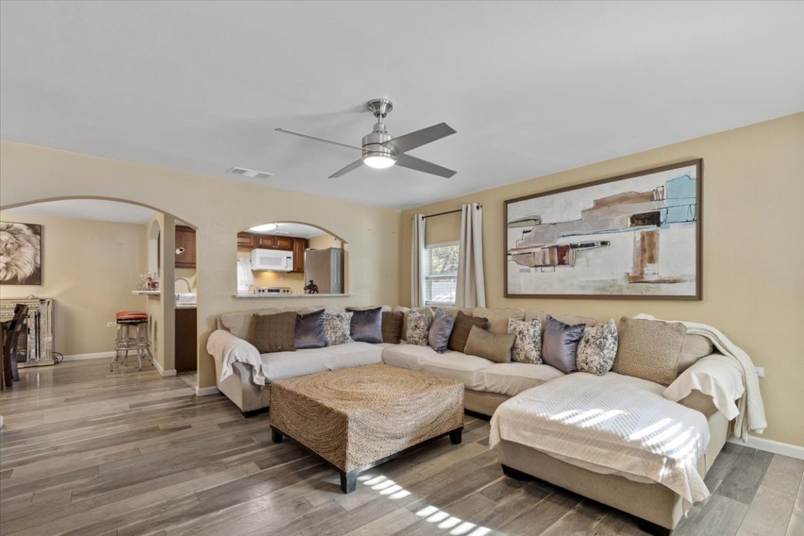 240 Riddle Road , Cedar Creek, TX, 78612 | 3468908 | Realty Texas LLC
