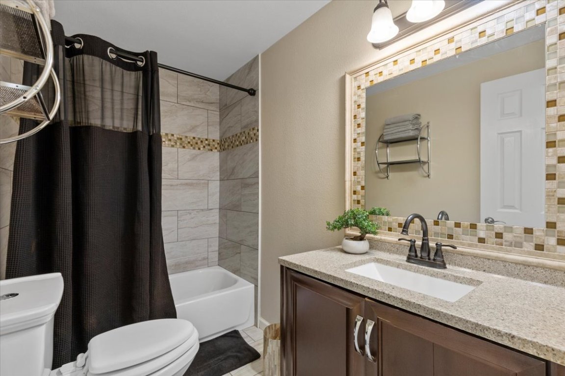 240 Riddle Road , Cedar Creek, TX, 78612 | 3468908 | Realty Texas LLC