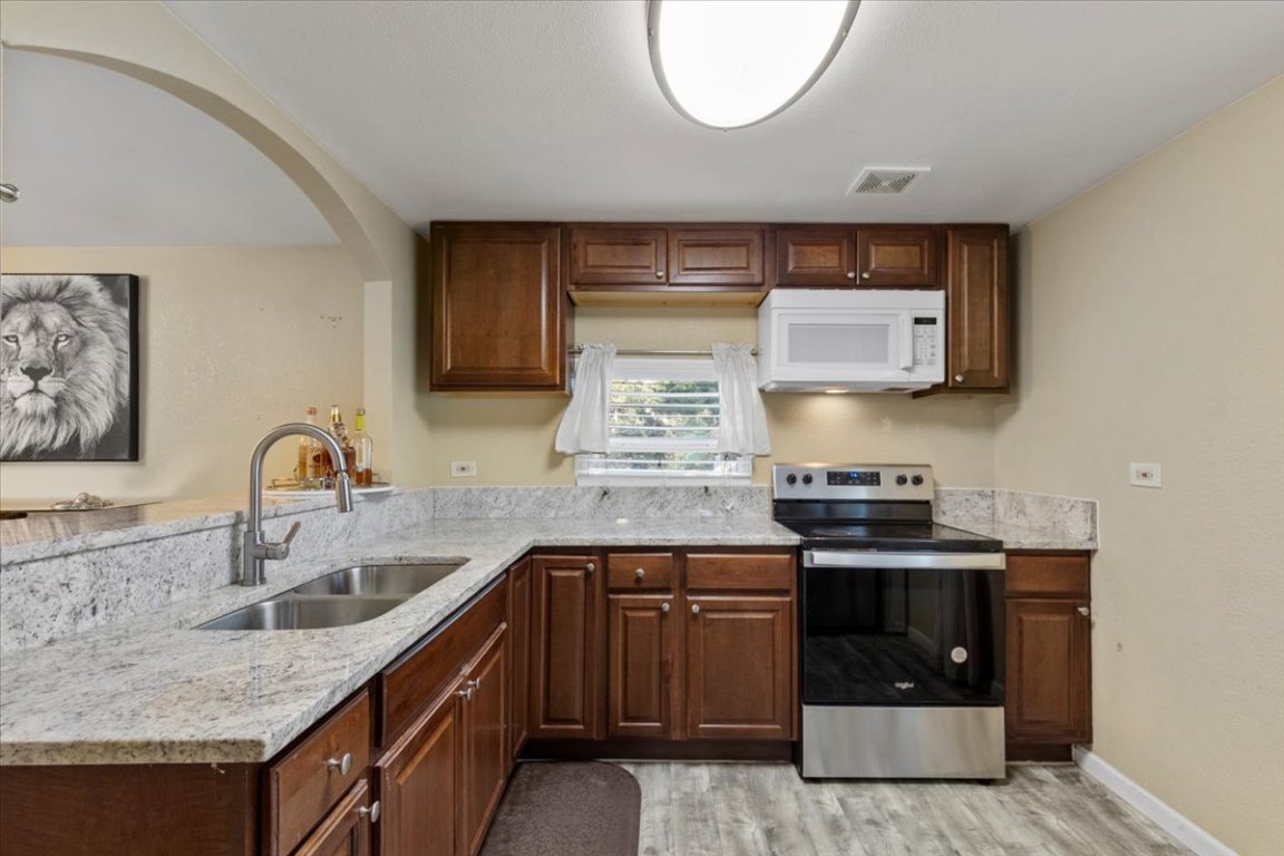 240 Riddle Road , Cedar Creek, TX, 78612 | 3468908 | Realty Texas LLC