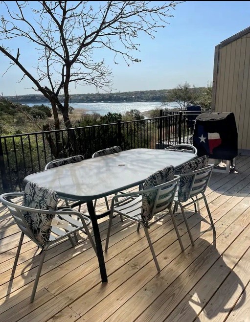 121 Comanche Point , Point Venture, TX, 78645 | 4530458 | Realty Texas LLC
