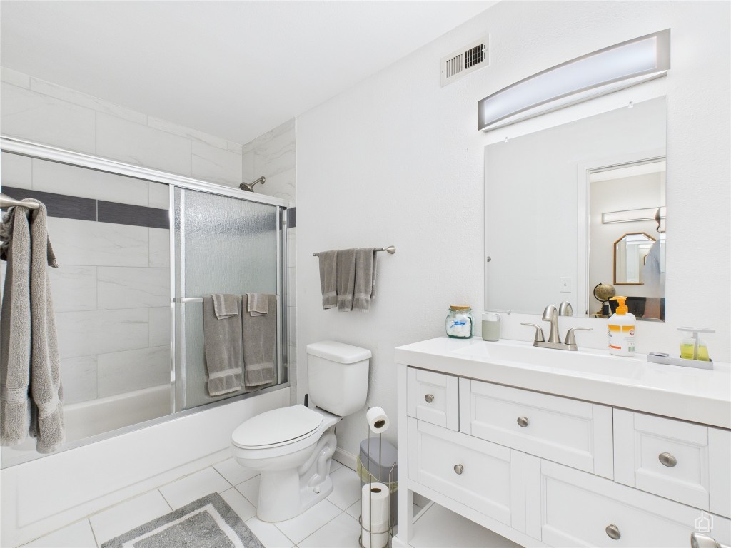 121 Comanche Point , Point Venture, TX, 78645 | 4530458 | Realty Texas LLC