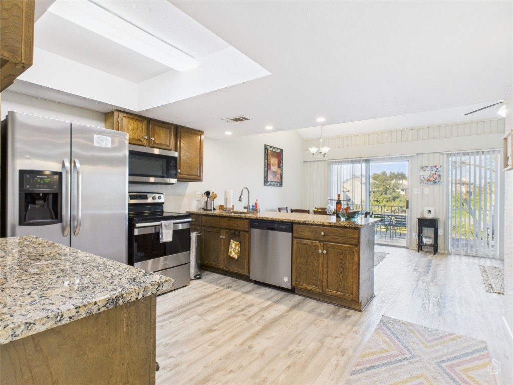 121 Comanche Point , Point Venture, TX, 78645 | 4530458 | Realty Texas LLC