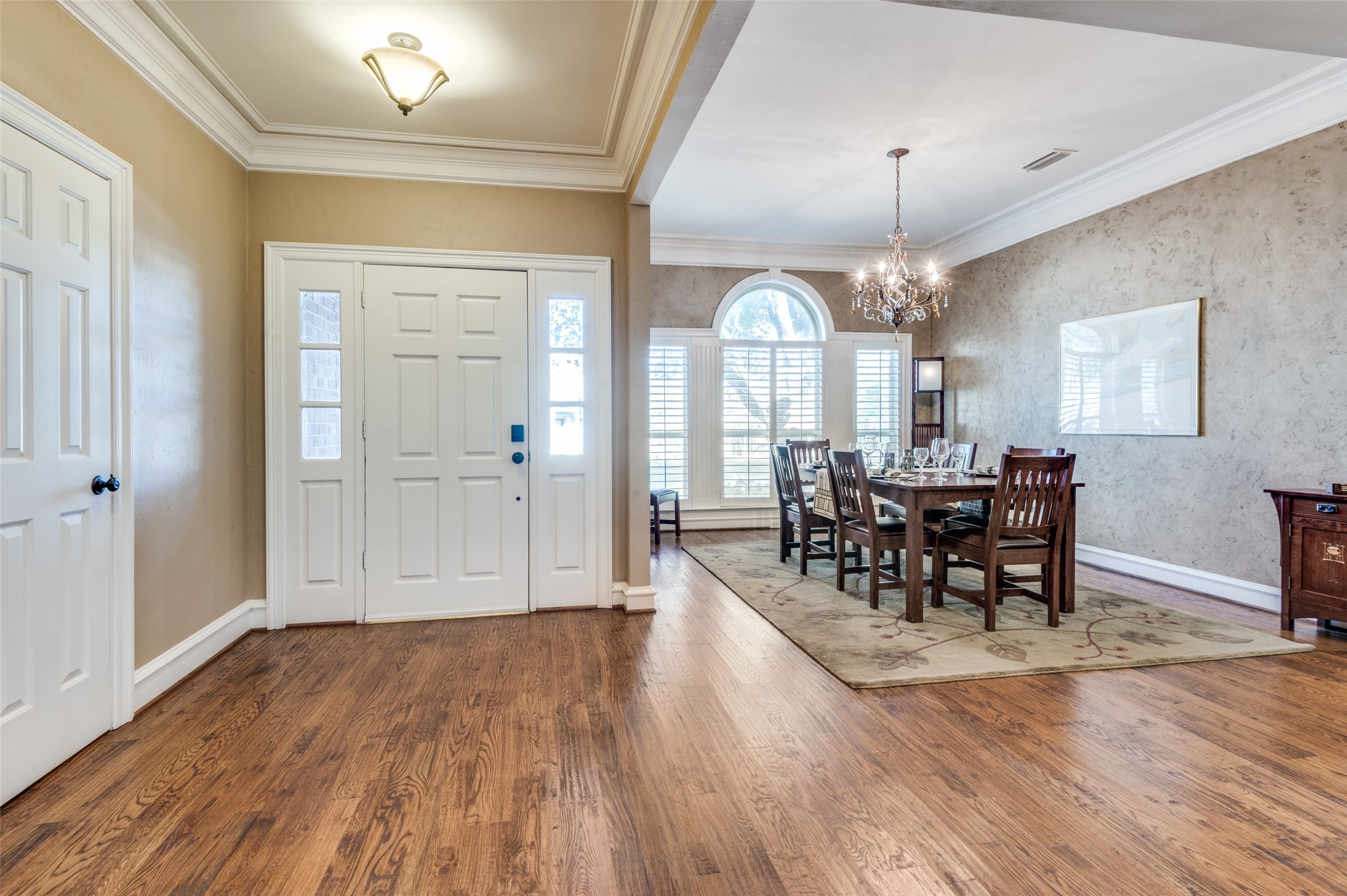 2008 Crockett Circle , Irving, TX, 75038 | 20858664 | Realty Texas LLC