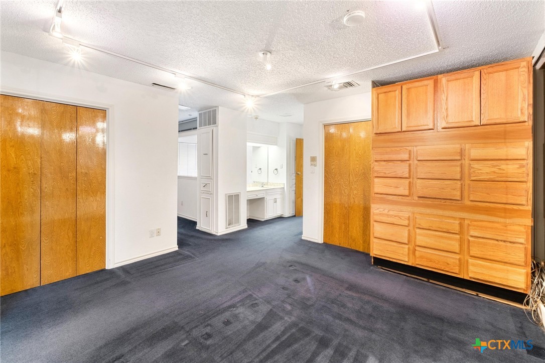 121 Scott Street , San Marcos, TX, 78666 | 572185 | Realty Texas LLC