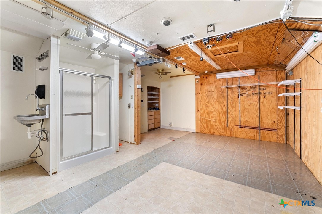 121 Scott Street , San Marcos, TX, 78666 | 572185 | Realty Texas LLC