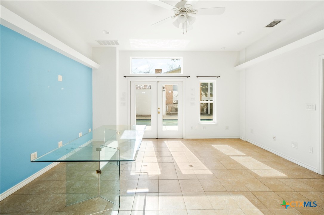 121 Scott Street , San Marcos, TX, 78666 | 572185 | Realty Texas LLC