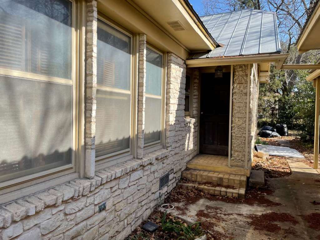 1605 S Austin Avenue , Georgetown, TX, 78626 | 2631314 | Realty Texas LLC