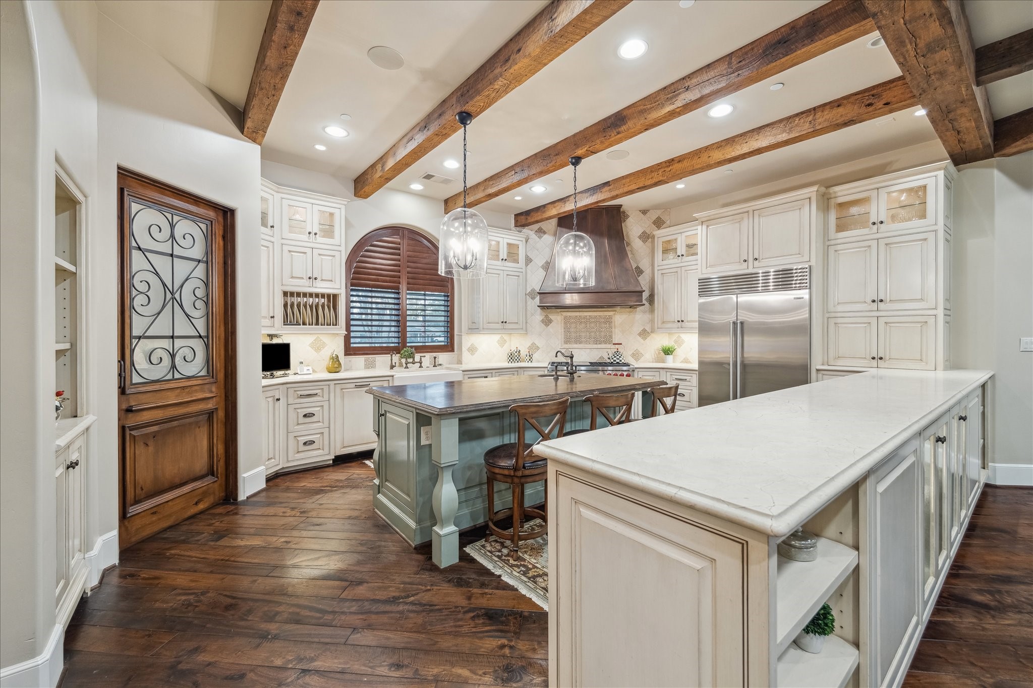 1303 Pine Chase Drive , Houston, TX, 77055 | 75464125 | Realty Texas LLC