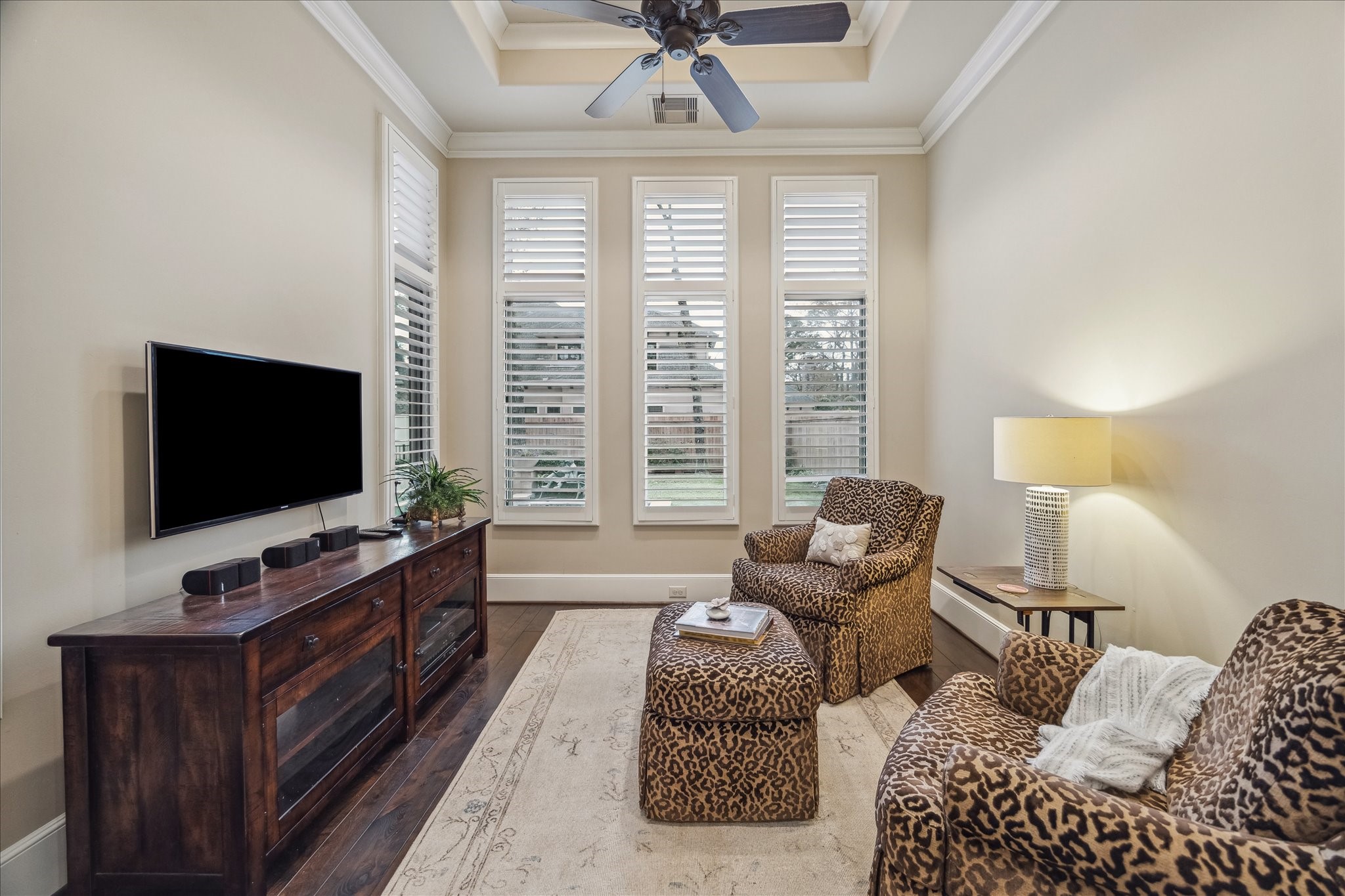 1303 Pine Chase Drive , Houston, TX, 77055 | 75464125 | Realty Texas LLC