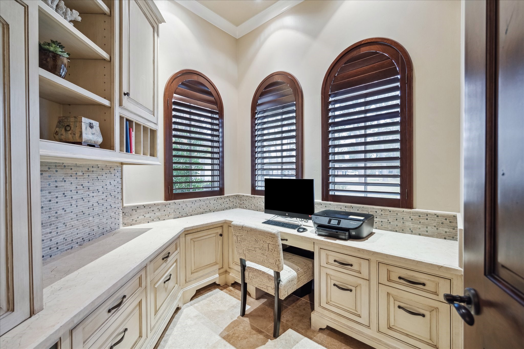 1303 Pine Chase Drive , Houston, TX, 77055 | 75464125 | Realty Texas LLC