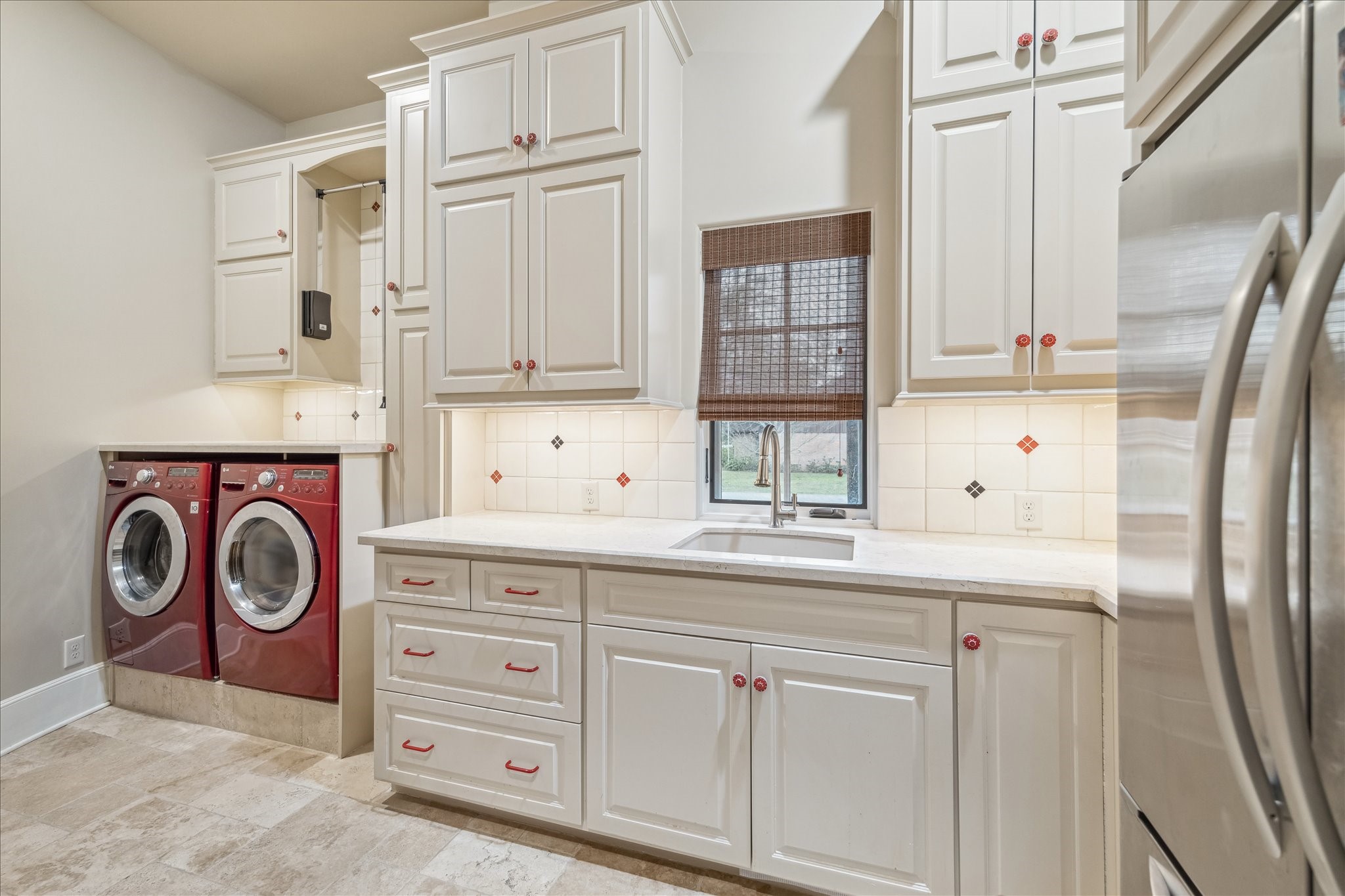 1303 Pine Chase Drive , Houston, TX, 77055 | 75464125 | Realty Texas LLC