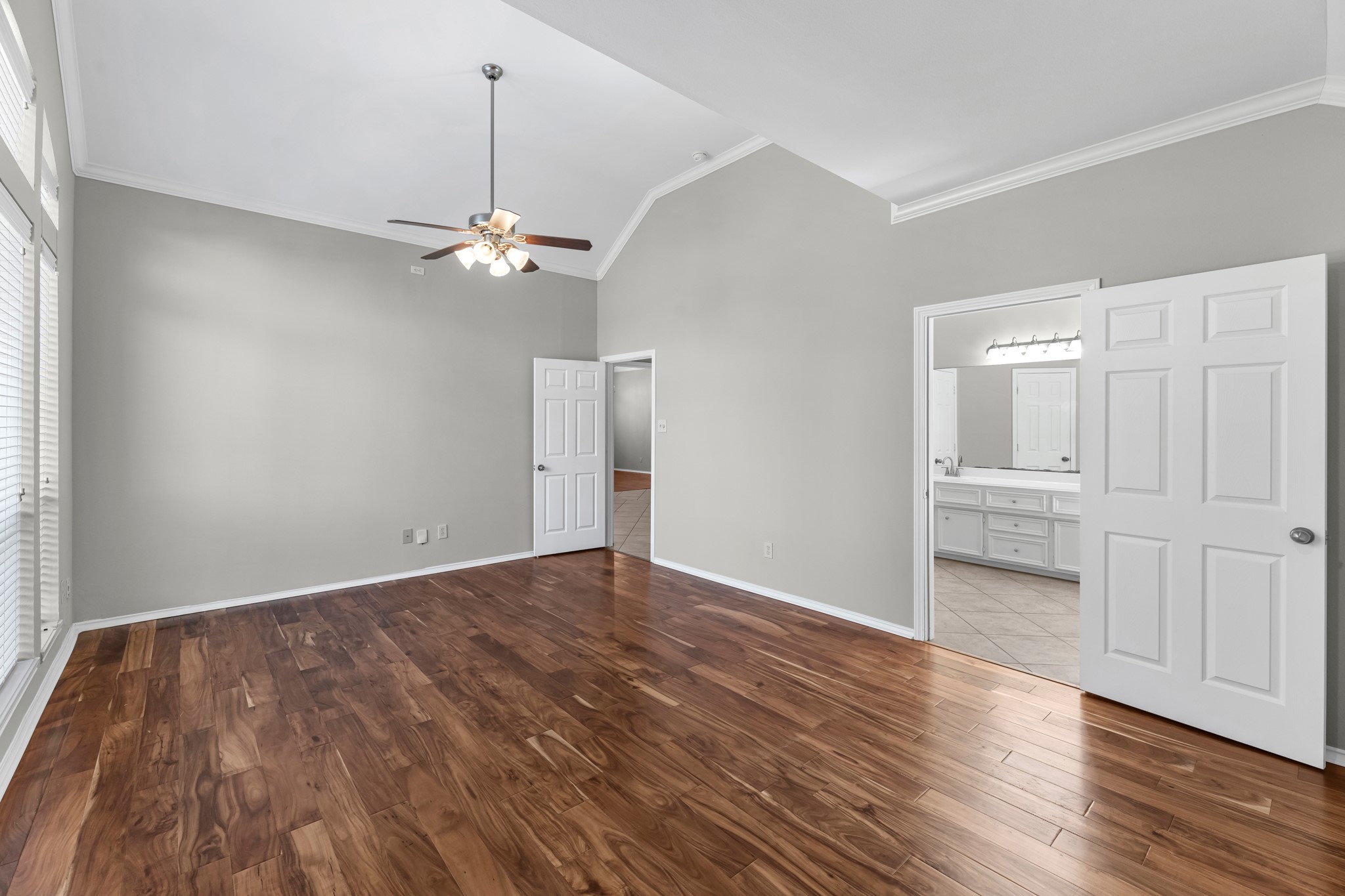 13703 Evening Wind Drive , Pearland, TX, 77584 | 41520606 | Realty Texas LLC