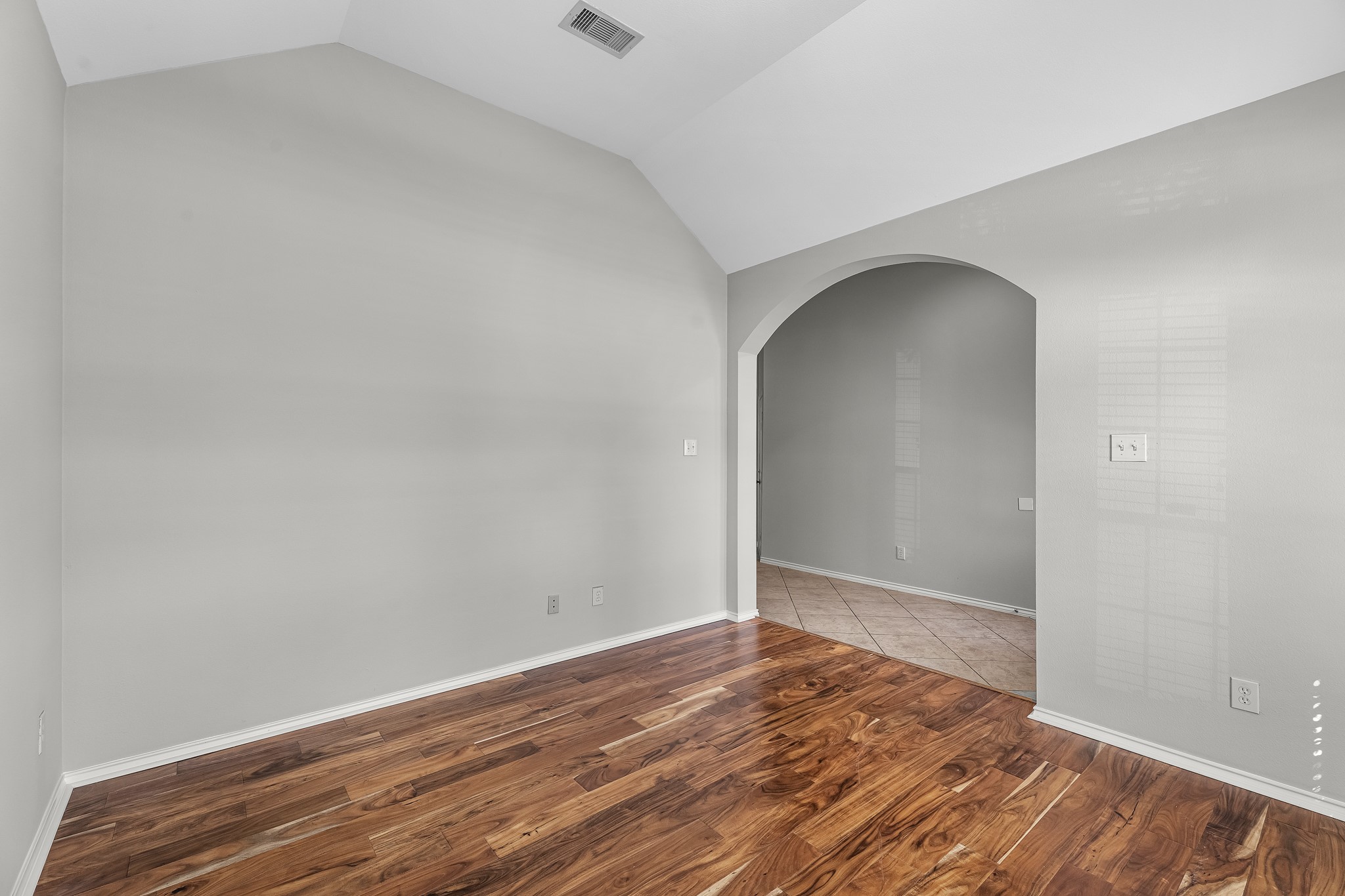13703 Evening Wind Drive , Pearland, TX, 77584 | 41520606 | Realty Texas LLC