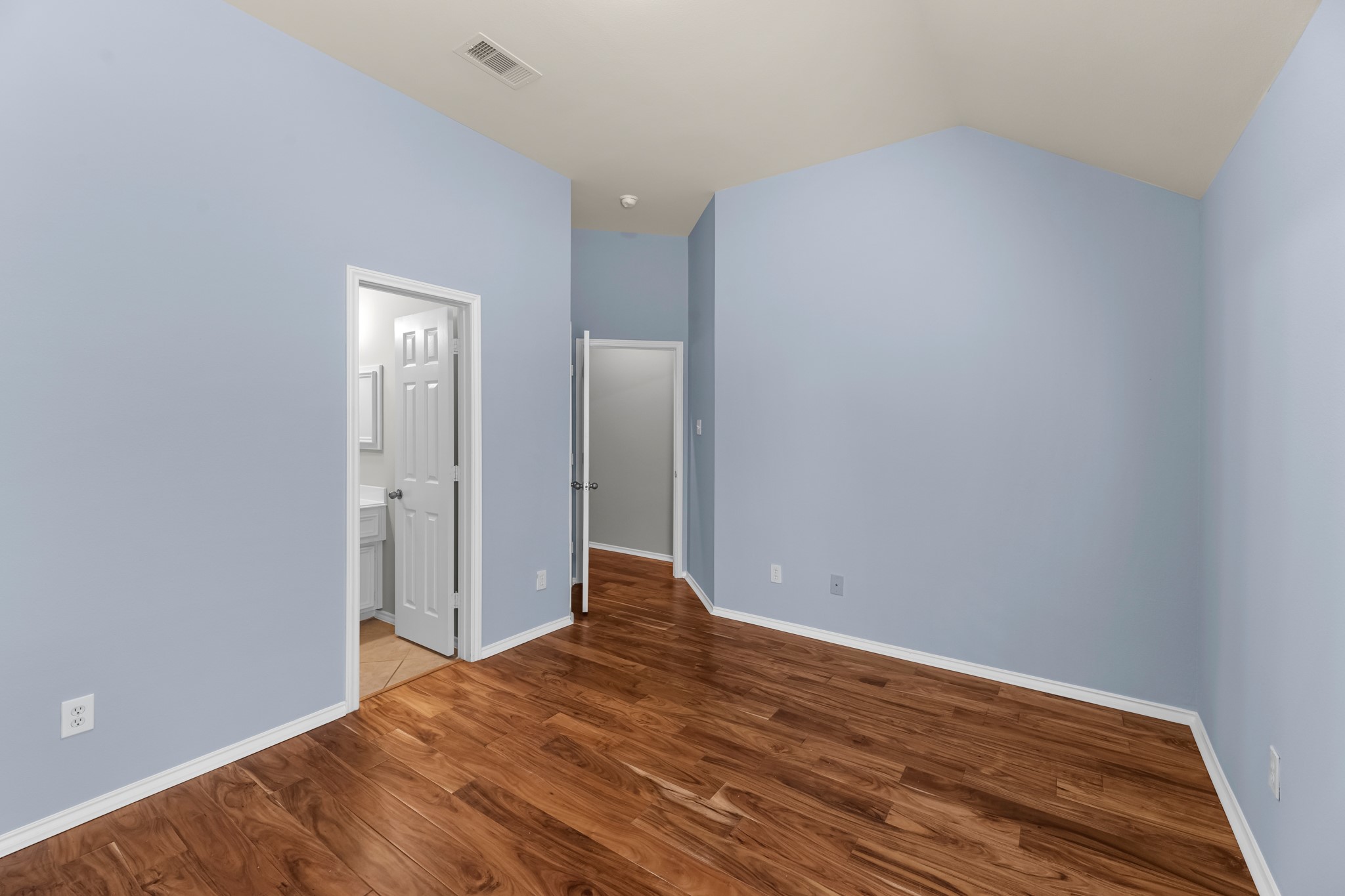 13703 Evening Wind Drive , Pearland, TX, 77584 | 41520606 | Realty Texas LLC
