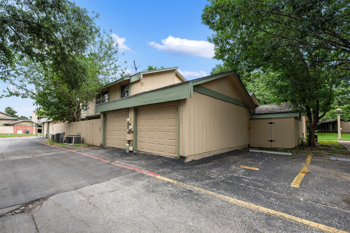 9504 Quail Village Lane , Austin, TX, 78758 | 4110340 | Realty Texas LLC
