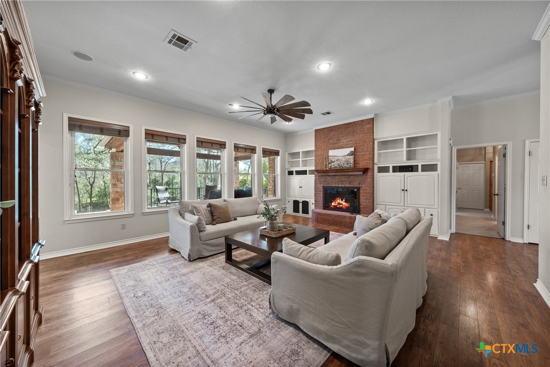 518 Riverwood Drive , Belton, TX, 76513 | 572264 | Realty Texas LLC
