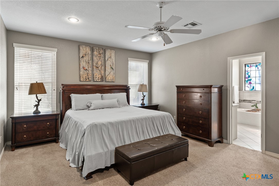 518 Riverwood Drive , Belton, TX, 76513 | 572264 | Realty Texas LLC