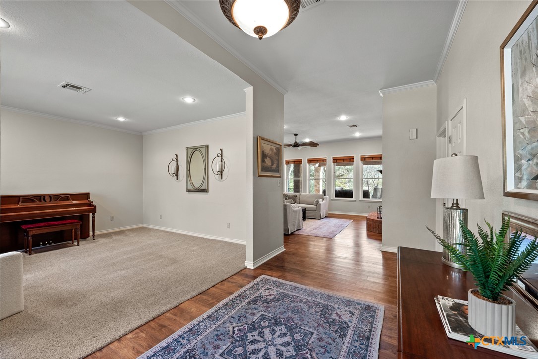 518 Riverwood Drive , Belton, TX, 76513 | 572264 | Realty Texas LLC
