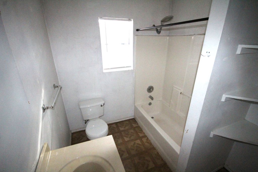 5204 Guadalupe Street , Austin, TX, 78751 | 1477252 | Realty Texas LLC