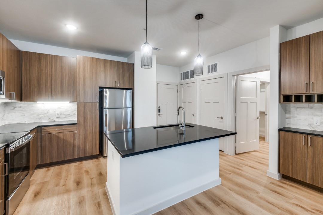 512 N Ewing Avenue 304 , Dallas, TX, 75203 | 20866798 | Realty Texas LLC