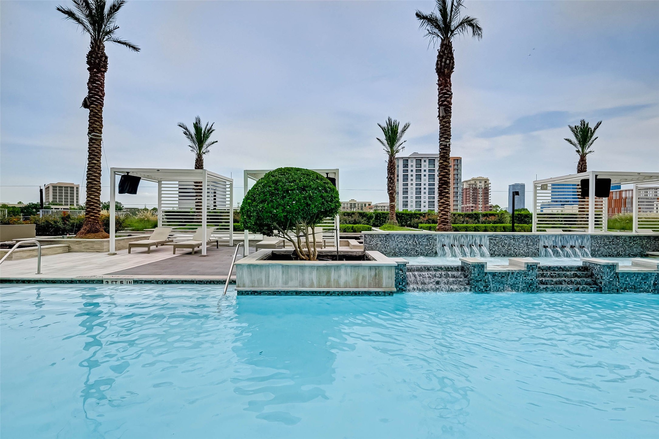 2047 Westcreek 1601 , Houston, TX, 77027 | 10800573 | Realty Texas LLC