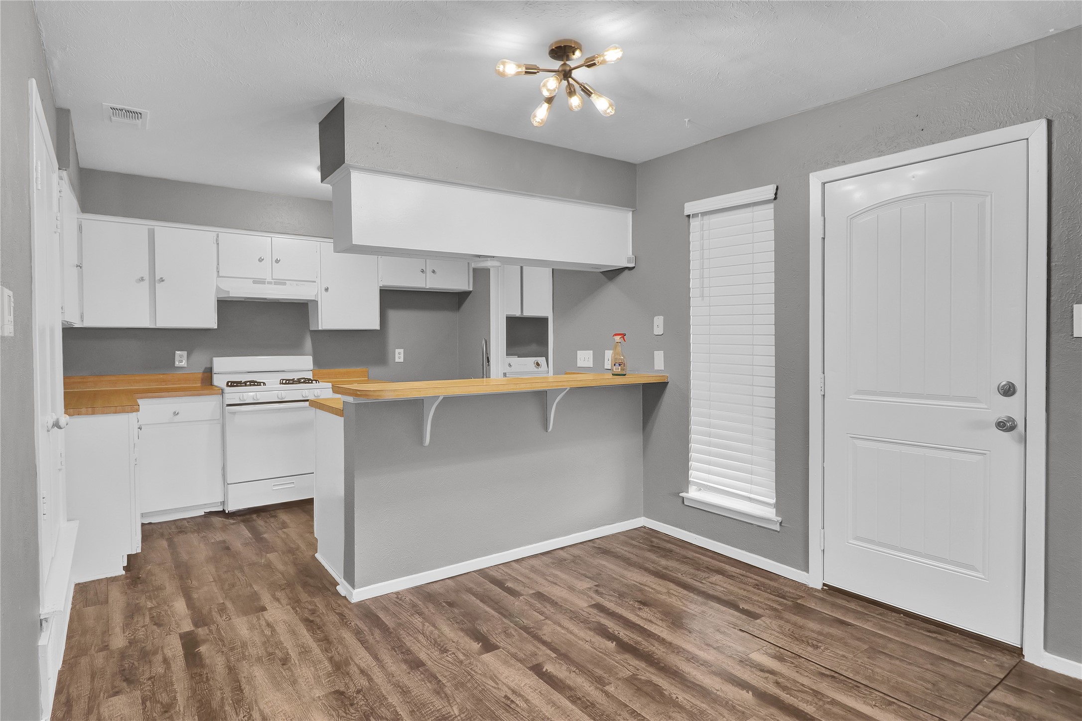 1454 Deborah Avenue , DeSoto, TX, 75115 | 20866680 | Realty Texas LLC