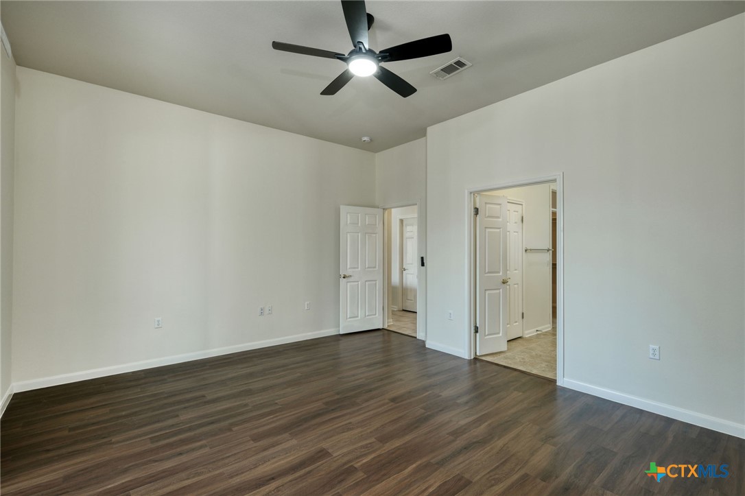 113 Yaupon Lane , Georgetown, TX, 78633 | 572293 | Realty Texas LLC