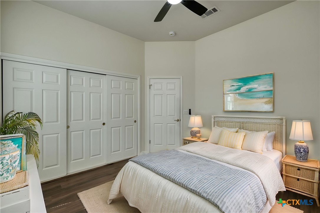 113 Yaupon Lane , Georgetown, TX, 78633 | 572293 | Realty Texas LLC