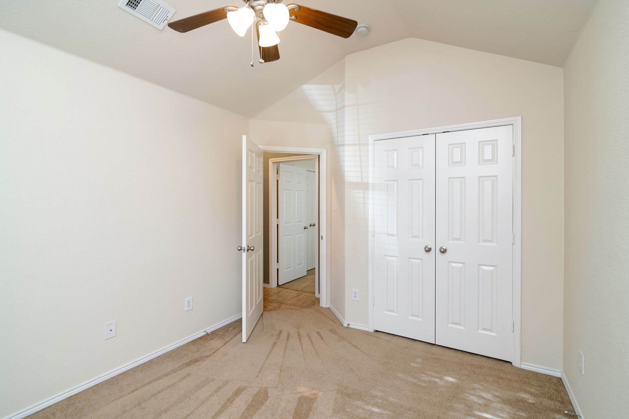 5817 Barrier Reef Drive , Fort Worth, TX, 76179 | 20867625 | Realty Texas LLC