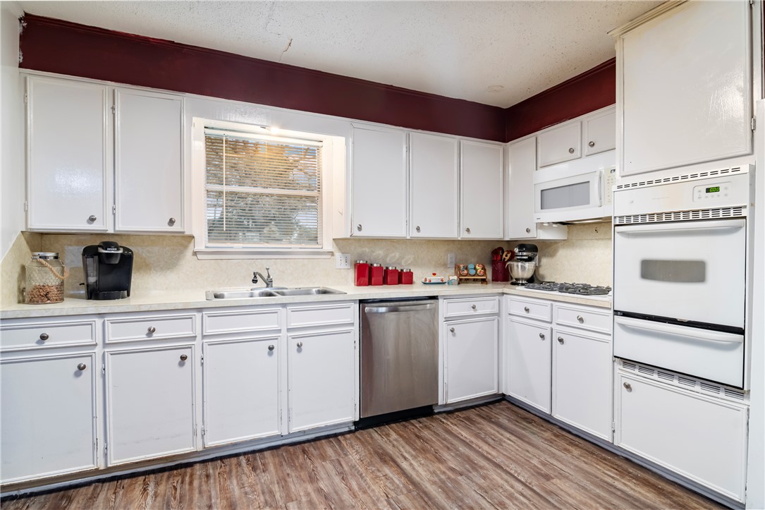 2512 Allen Forest , Bryan, TX, 77803 | 25003023 | Realty Texas LLC